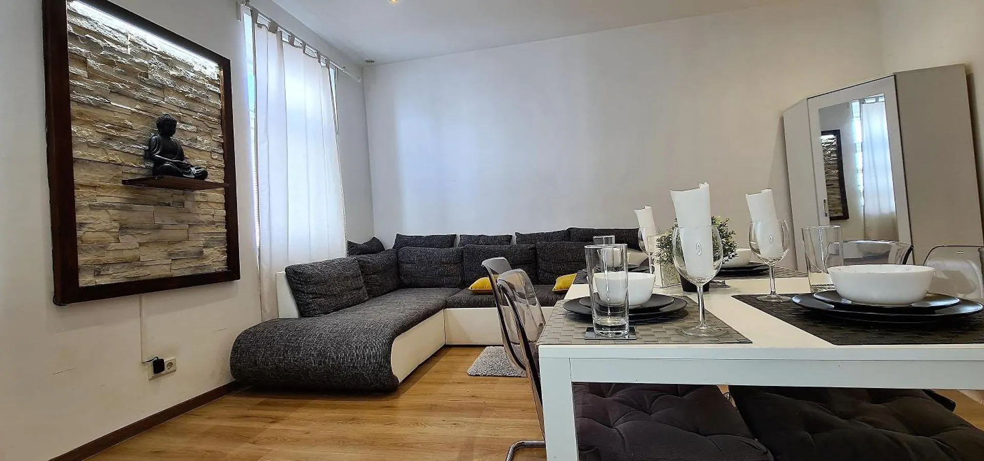 Maerzstrasse Apartments Viena