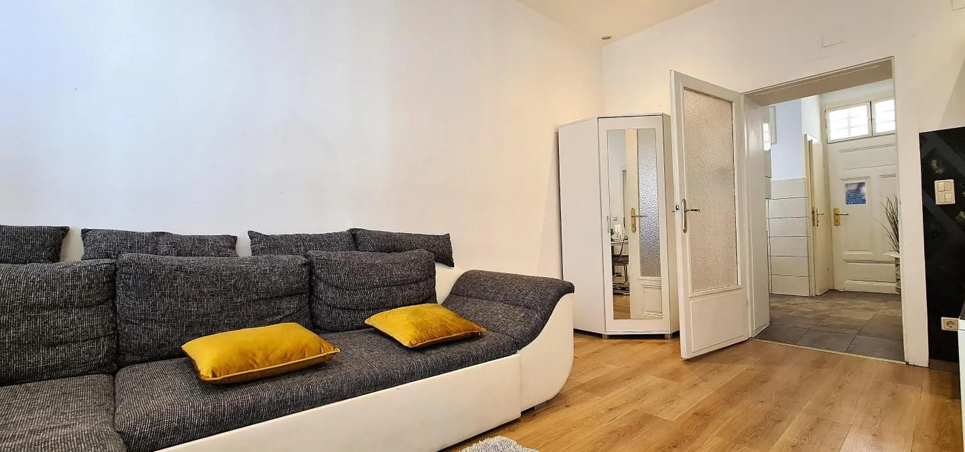 Maerzstrasse Apartments Viena